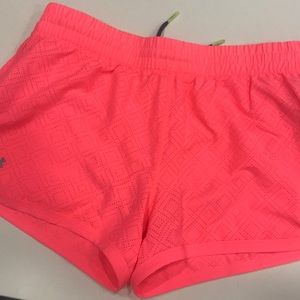 EUC neon pink under armor running shorts (small)